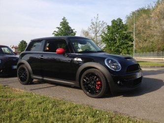 mini LCI