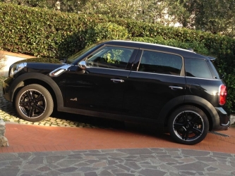 "Minona" S total black