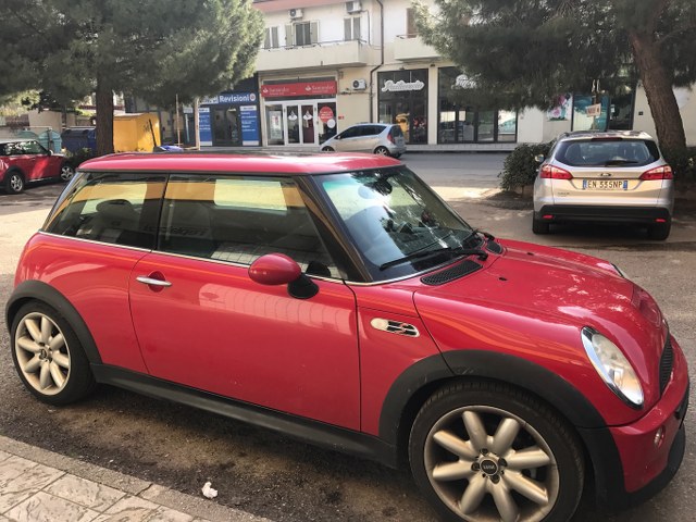 MINI Rossa_640x480.jpg