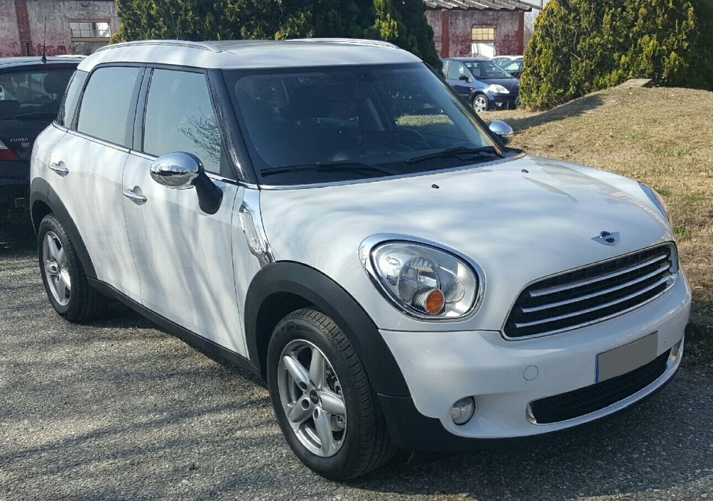 Mini Countryman.jpg