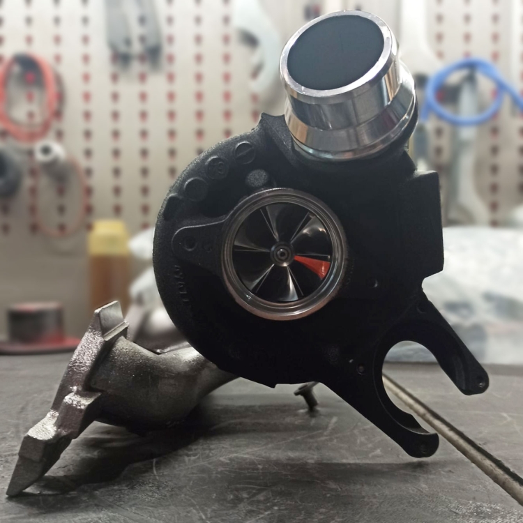 Turbina-maggiorata-RAARO-Performance-F56-2.thumb.jpg.1264df03f798a74b8ad403f741c96b15.jpg
