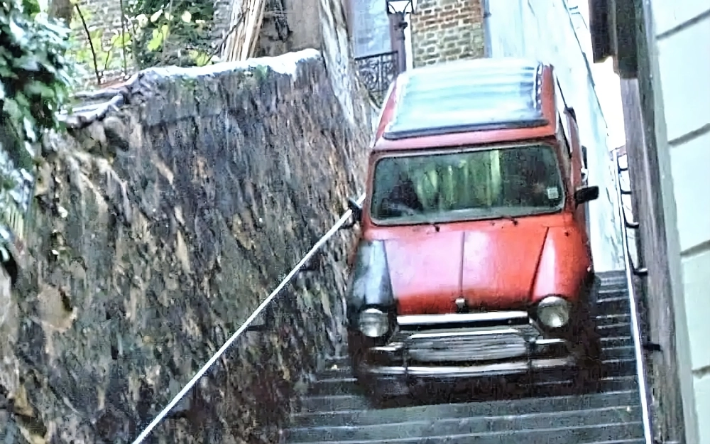 Bourne-Identity-car-chase-transformed.webp