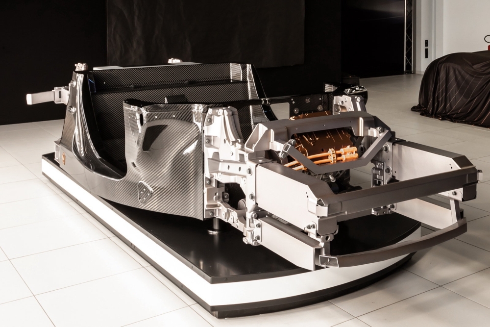 maserati-mc20-telaio.jpg
